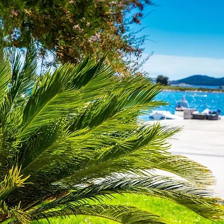 アパート Alice *