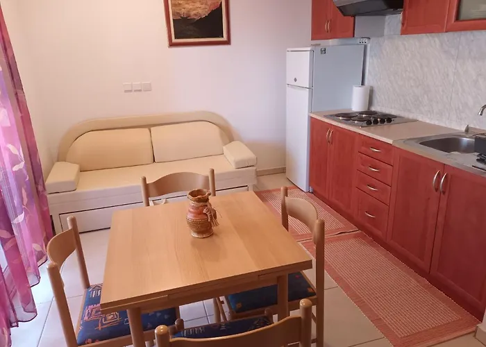 Alice アパート *